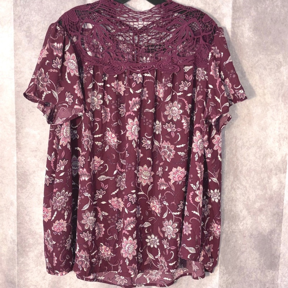 NWT Lane Bryant Floral Crochet Lace Yoke Blouse Wine Burgundy Plus Size 18/20